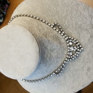 CROWN JEWEL❣️Lovely rhinestone choker